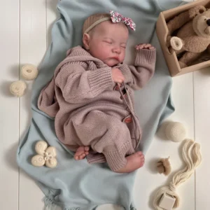 Cloth Body Lifelike Reborn Baby Soft Vinyl Dolls